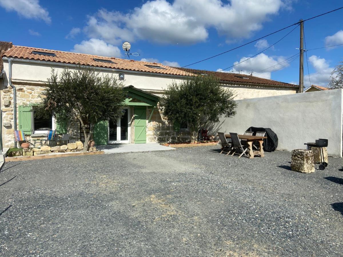 Maison De Charme Au Coeur Des Vignes Et Gironde Gauriac 外观 照片